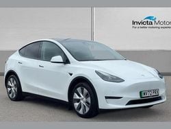 White Used 2022 Tesla Model Y Long Range AWD SUV | £24,350 (Fair price)