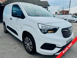 White Used 2020 Vauxhall Combo Sportive MPV | £5,750 (Good price)