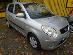 Silver Used 2010 Kia Picanto Hatchback | £3,495 (A bit pricey)