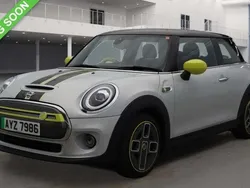 Used 2021 Mini Cooper Level 2 Hatchback | £11,785 (Good price)