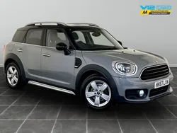 Grey Used 2017 Mini Cooper D Countryman SUV | £8,295 (Good price)