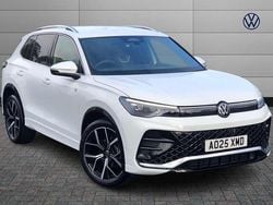 White Used 2025 VW Tiguan R-line SUV | £34,295 (Fair price)