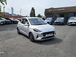 Silver Used 2022 Hyundai i10 Premium Hatchback | £11,995 (Expensive)