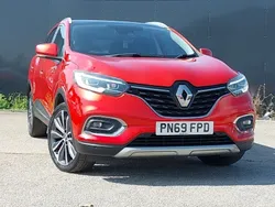 Red Used 2019 Renault Kadjar Version S SUV | £11,498 (Fair price)