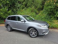 Silver Used 2016 Mitsubishi Outlander SUV | £6,495 (Fair price)
