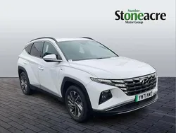 White Used 2022 Hyundai Tucson Premium SUV | £18,995 (Fair price)