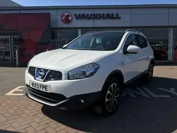 White Used 2013 Nissan Qashqai N-TEC SUV | £7,443 (Expensive)