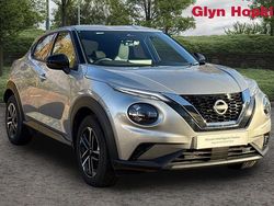 Silver Used 2024 Nissan Juke N-Connecta SUV | £16,993 (Fair price)