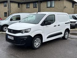 White Used 2020 Peugeot Partner Van | £8,275 (Fair price)