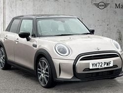 Rooftop grey Used 2022 Mini Cooper Exclusive Hatchback | £18,537 (Fair price)