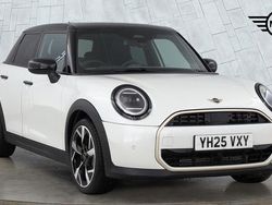 White Used 2025 Mini Cooper Hatch Hatchback | £28,999