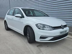 White Used 2018 VW Golf VII SE Hatchback | £11,441 (Good price)