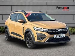 Beige Used 2024 Dacia Sandero Extreme Hatchback | £14,999 (Good price)