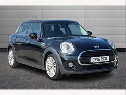 Black Used 2016 Mini Cooper D Hatchback | £8,750 (Fair price)
