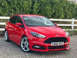 Red Used 2015 Ford Focus ST Hatchback | £6,995 (Fair price)