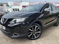 Black Used 2017 Nissan Qashqai Tekna SUV | £11,699 (Fair price)