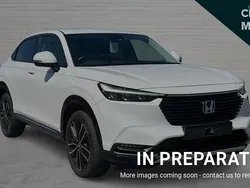 Metallic platinum white Used 2023 Honda HR-V Advance SUV | £22,173 (Fair price)