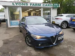 Blue Used 2016 Alfa Romeo Giulia Saloon Super Sedan | £11,995 (Fair price)