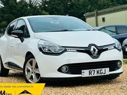 Used 2015 Renault Clio IV Dynamique Hatchback | £2,999 (Good price)