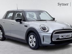 Silver Used 2023 Mini Cooper Classic Hatchback | £19,500 (Fair price)