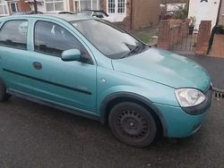 Green Used 2003 Vauxhall Corsa Elegance Hatchback | £1,250 (Good price)