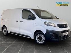 White Used 2022 Peugeot Expert Premium Van | £10,995 (Good price)