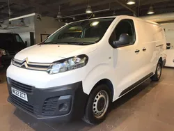 White Used 2022 Citroën Dispatch MPV | £9,995 (Good price)