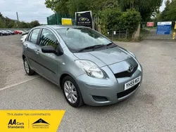Silver Used 2009 Toyota Yaris Hatchback | £2,995 (Fair price)