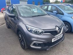 Grey Used 2019 Renault Captur Iconic SUV | £7,690 (Fair price)