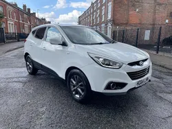 Red Used 2010 Hyundai ix35 Style SUV | £2,295 (Fair price)