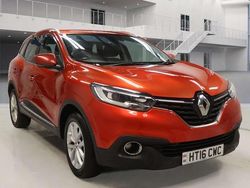 Red Used 2016 Renault Kadjar Dynamique SUV | £5,200 (Good price)