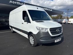 White Used 2022 Mercedes Sprinter Premium Van | £19,450 (Fair price)