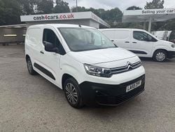 White Used 2020 Citroën Berlingo | £6,995 (Good price)