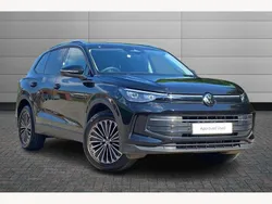Black Used 2024 VW Tiguan Match SUV | £30,895 (Fair price)