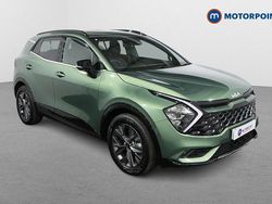 Green Used 2025 Kia Sportage 2 SUV | £28,299 (Super price)