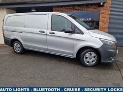 Silver Used 2018 Mercedes Vito MPV | £11,988 (Fair price)