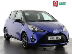 Blue/black Used 2018 Toyota Yaris Hybrid Hatchback | £12,899 (Fair price)