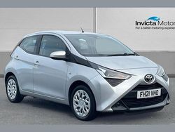 Silver Used 2021 Toyota Aygo X-play Hatchback | £8,499 (Good price)