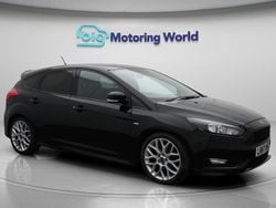 Black Used 2017 Ford Focus ST-Line Hatchback | £8,102 (Good price)
