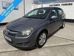 Grey Used 2007 Vauxhall Astra Hatchback | £1,995 (A bit pricey)