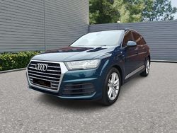Blue Used 2019 Audi Q7 S-Line SUV | £31,000 (Fair price)