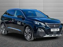 Magnetic blue Used 2019 Peugeot 3008 Premium SUV | £15,470 (Fair price)