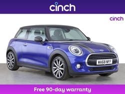 Blue Used 2018 Mini Cooper Chili Hatchback | £9,999 (Fair price)