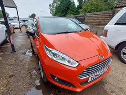 Grey Used 2016 Ford Fiesta Zetec Hatchback | £3,390 (Super price)
