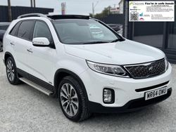 White Used 2014 Kia Sorento 4 SUV | £10,500 (Fair price)