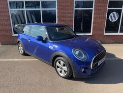 Blue Used 2018 Mini Cooper Hatch Hatchback | £8,700 (Good price)