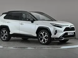 White/black Used 2022 Toyota RAV4 Hybrid SUV | £28,998 (Fair price)