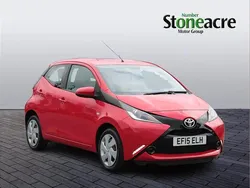 Red Used 2015 Toyota Aygo X-play Hatchback | £7,995 (Good price)