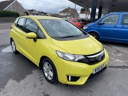 Yellow Used 2016 Honda Jazz SE Hatchback | £8,250 (Fair price)