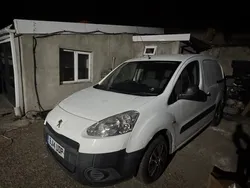 White Used 2014 Peugeot Partner MPV | £1,950 (Super price)